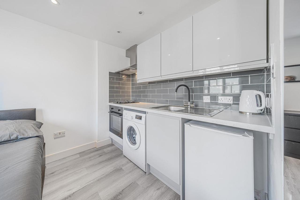 Апартаменты Studio Flat In Camberwell Лондон Экстерьер фото